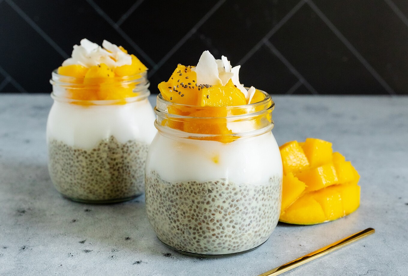 VegNews.ChiaPudding